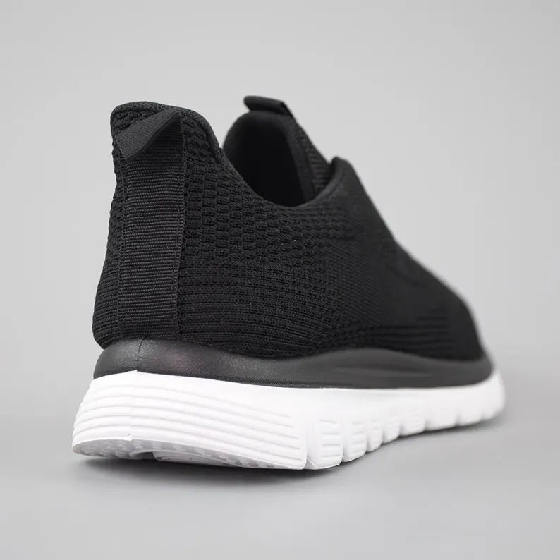 Women’s Mid Cut Trail Shoe