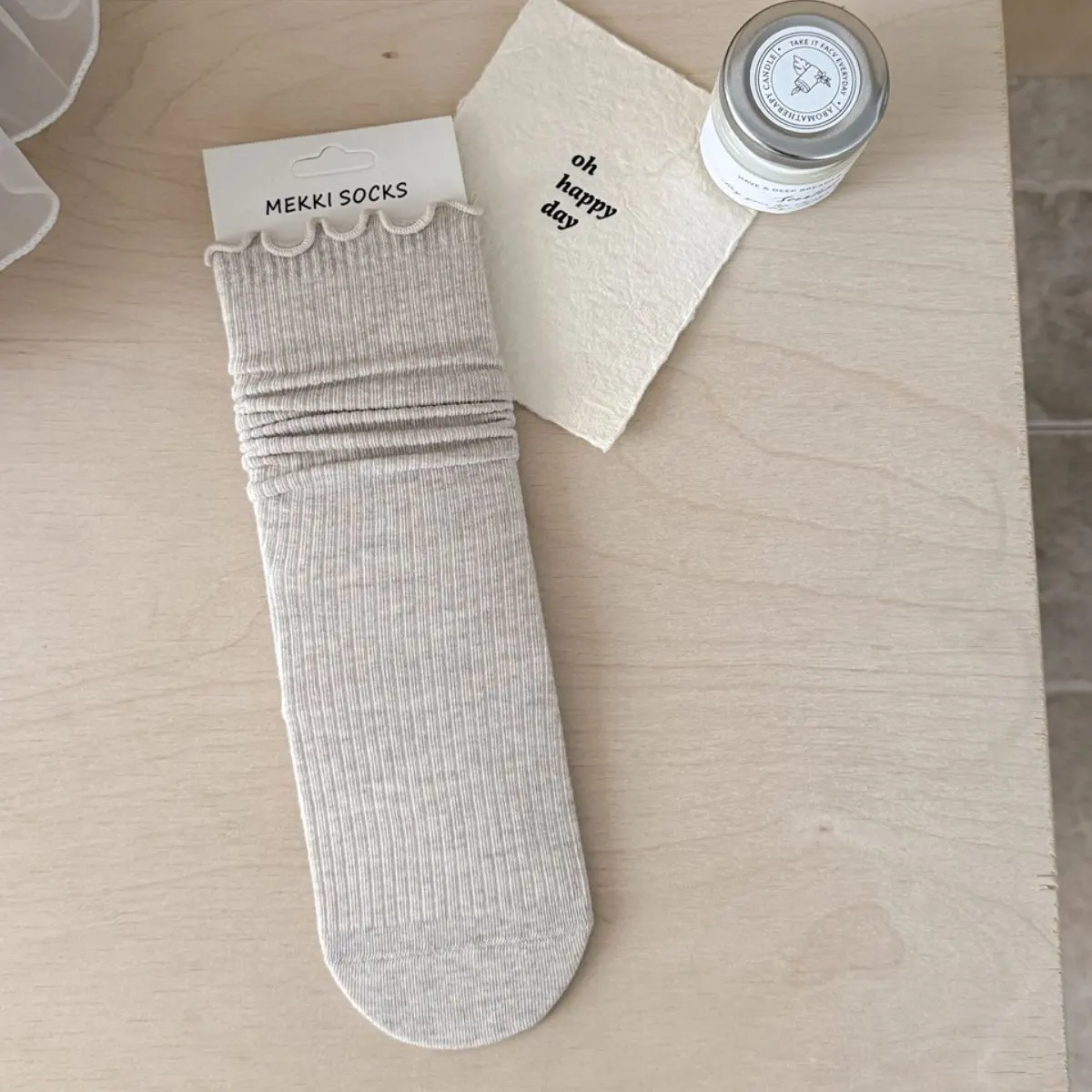 Ribbed Lettuce-Edge Casual Socks 1