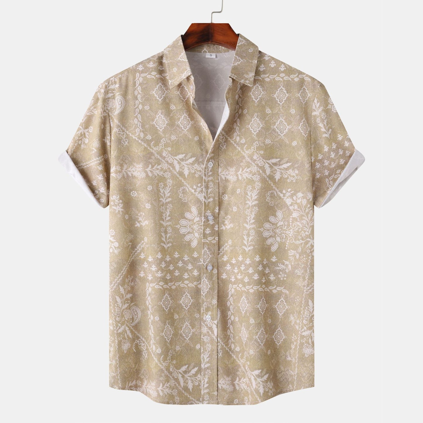 Men’s Short Sleeve Printed Button-Up Shirt
