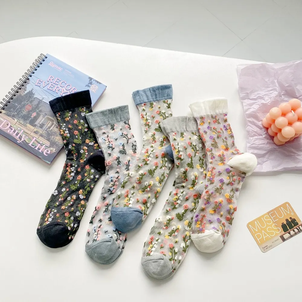 Floral Sheer Crew Socks 5 Pair Set