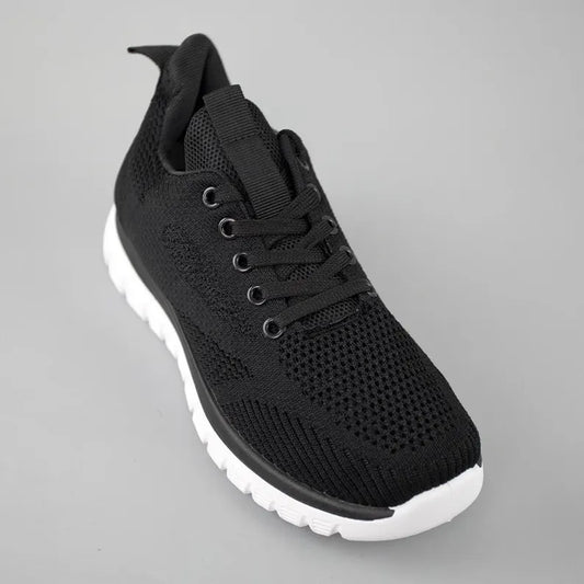 Women’s Mid Cut Trail Shoe