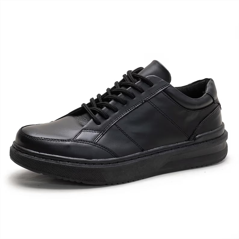 Men’s Lightweight Low Walking Shoe – Wide