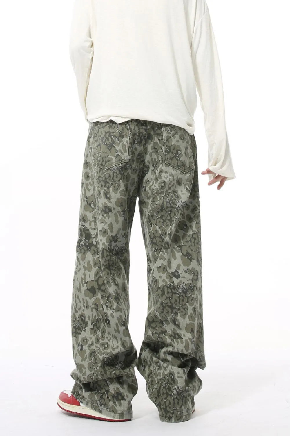 a9ad52c3-d411-48a3-998a-bd3b1a475c2e-Max