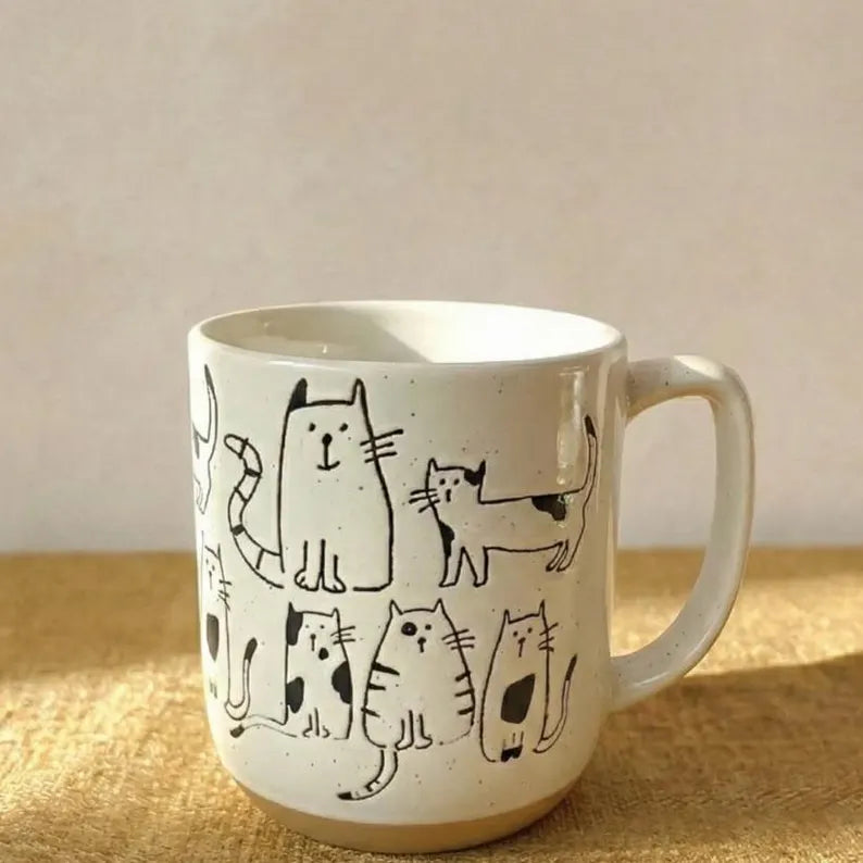 Daily Mug for Cat Lovers & Coffee Enthusiasts!