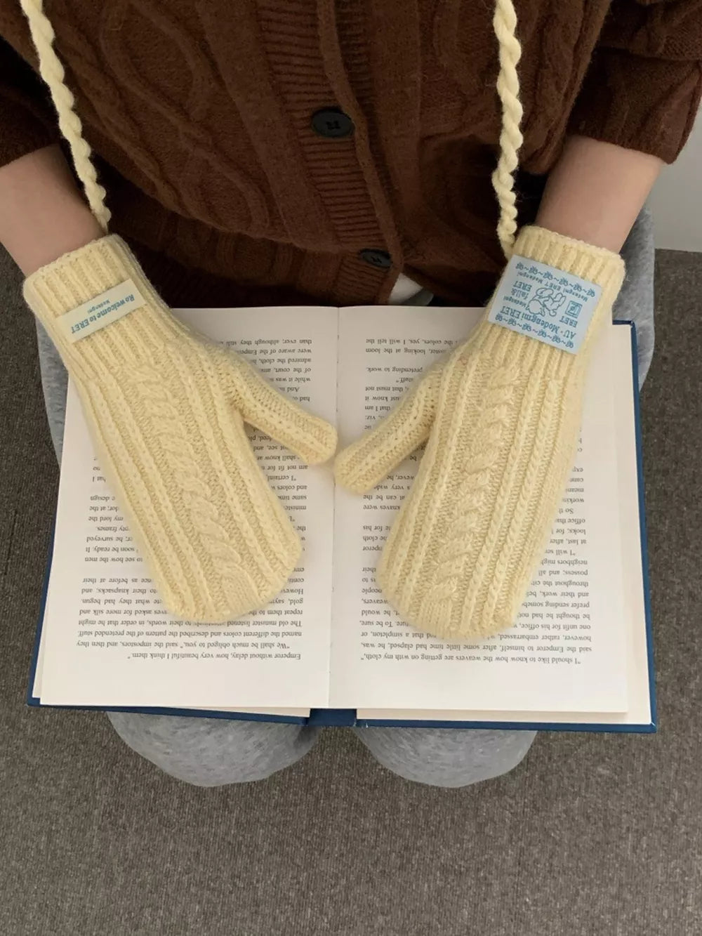 Cable Knit Warm Mittens Gloves